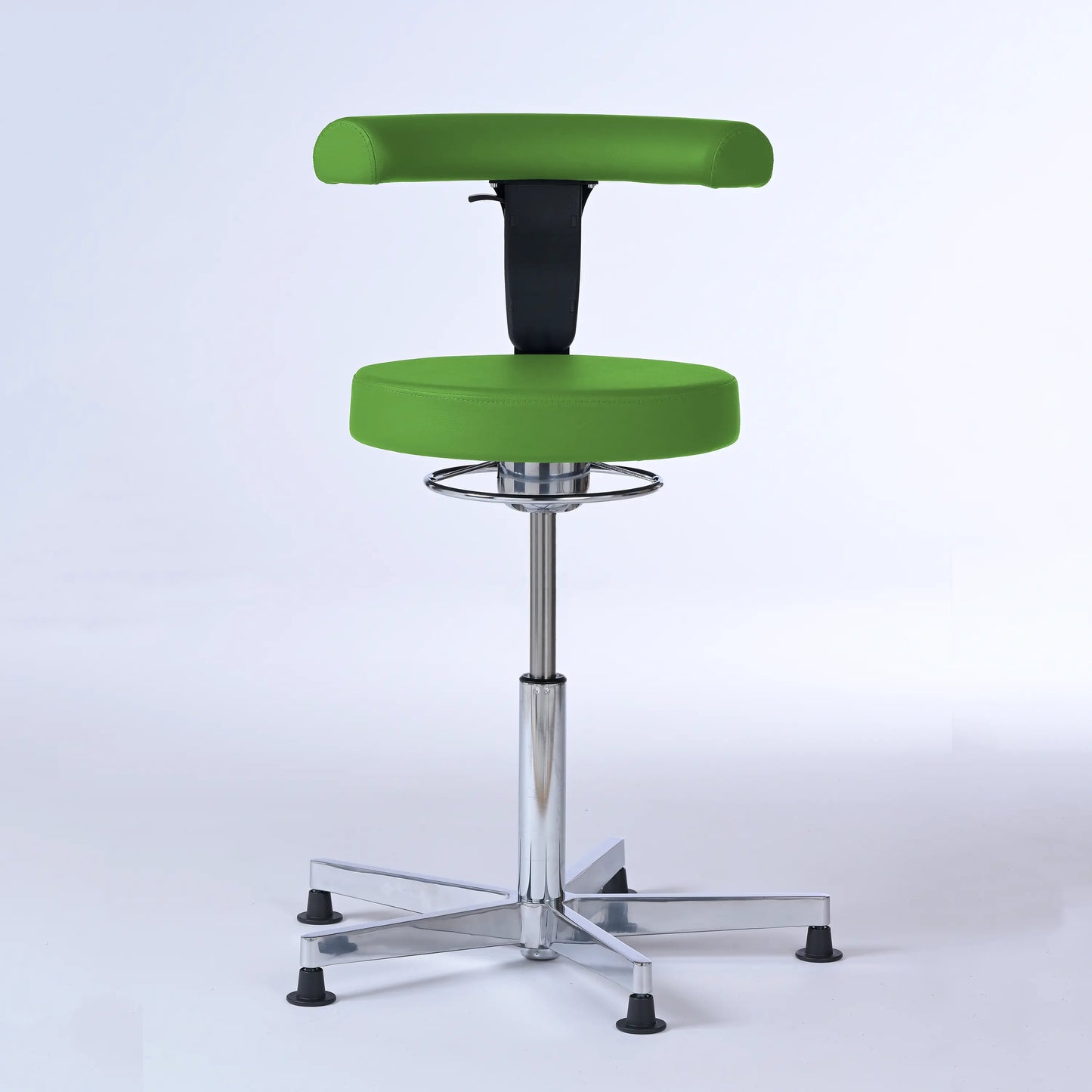 Stehhocker mit Rückenlehne Lantinus – Gestell chrom mit Gleitern – ergonomischer Drehhocker - grün (4941) / Große Sitzfläche / Ohne Fußstütze - Lacontaire