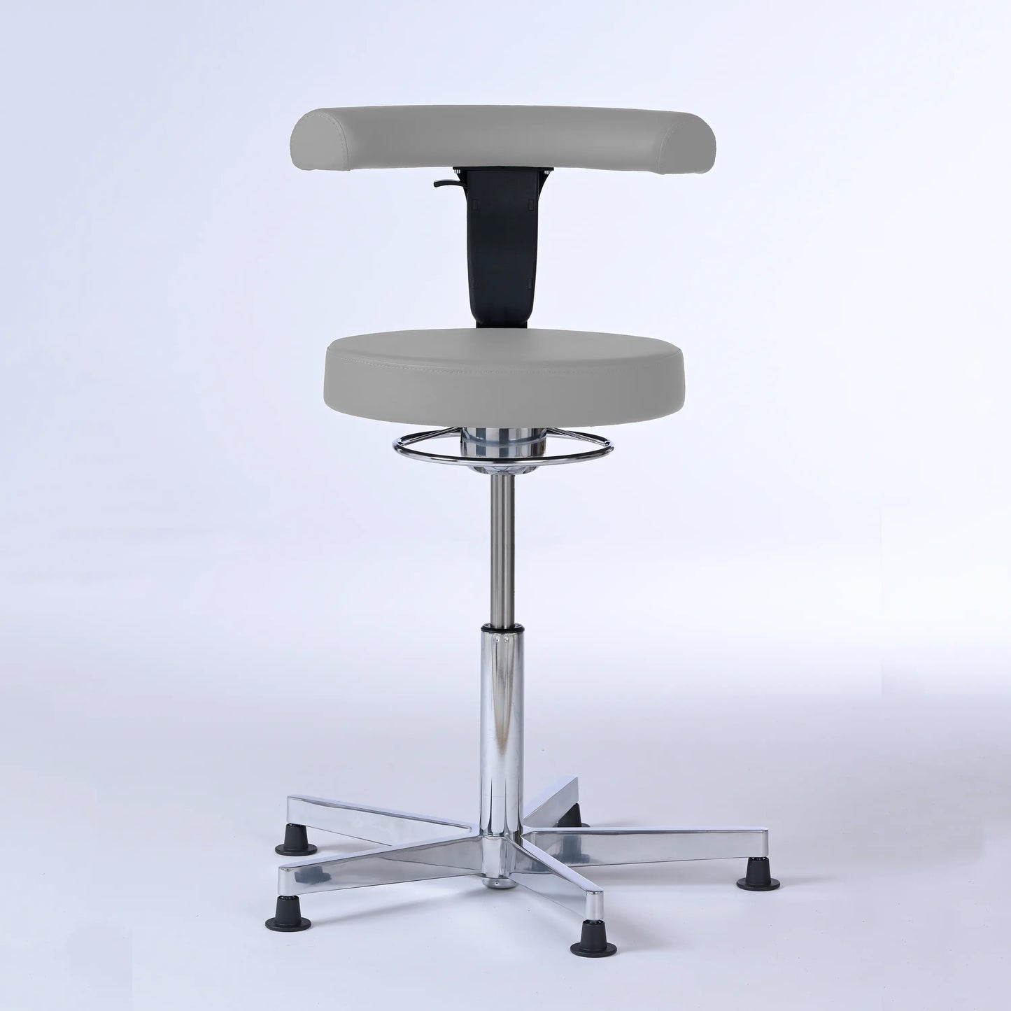 Stehhocker mit Rückenlehne Lantinus – Gestell chrom mit Gleitern – ergonomischer Drehhocker - hellgrau (4969) / Große Sitzfläche / Ohne Fußstütz - Lacontaire