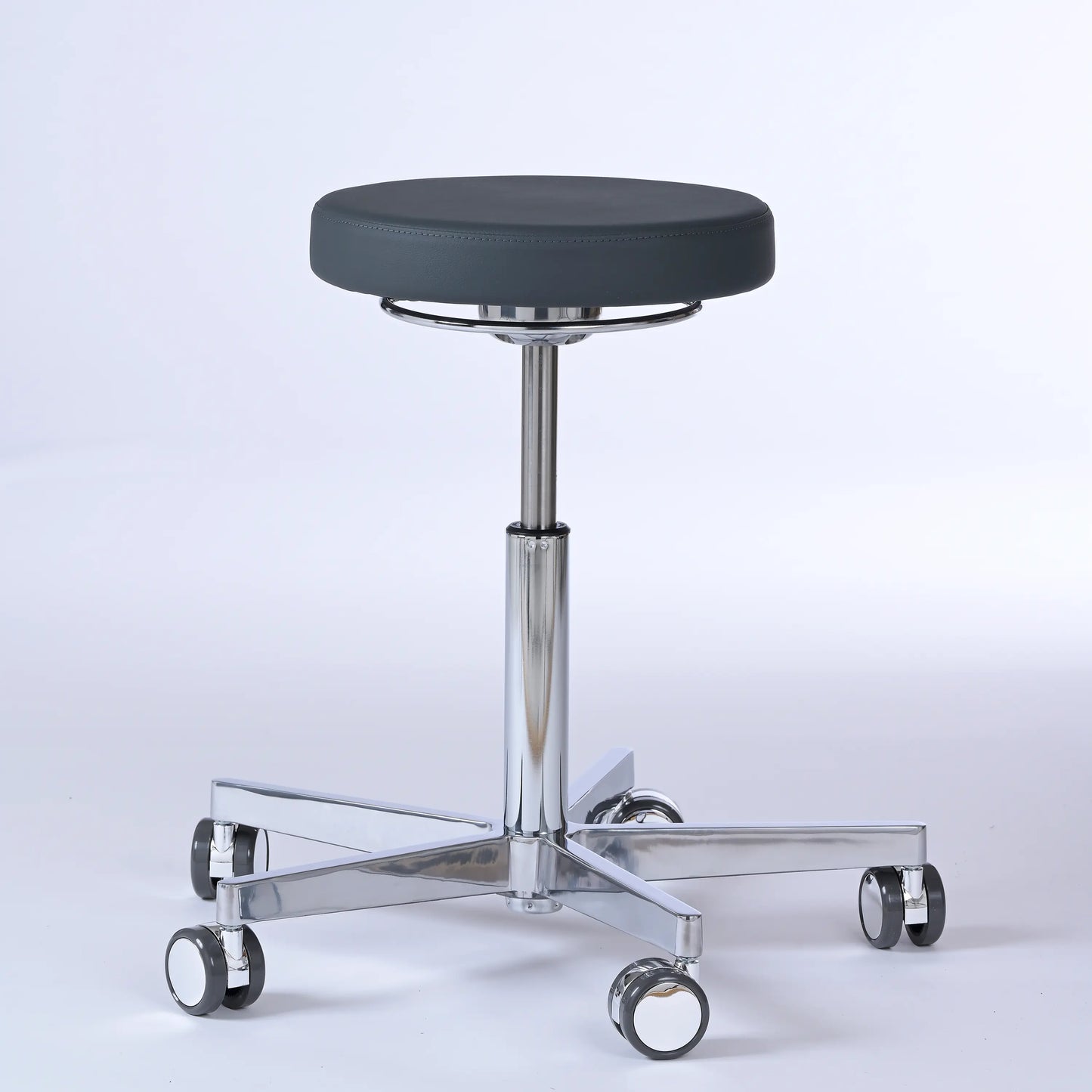 Drehhocker Lantinus – Gestell chrom mit Rollen – ergonomischer Praxishocker - anthrazit (4978) / Große Sitzfläche / Ohne Fußstüt - Lacontaire