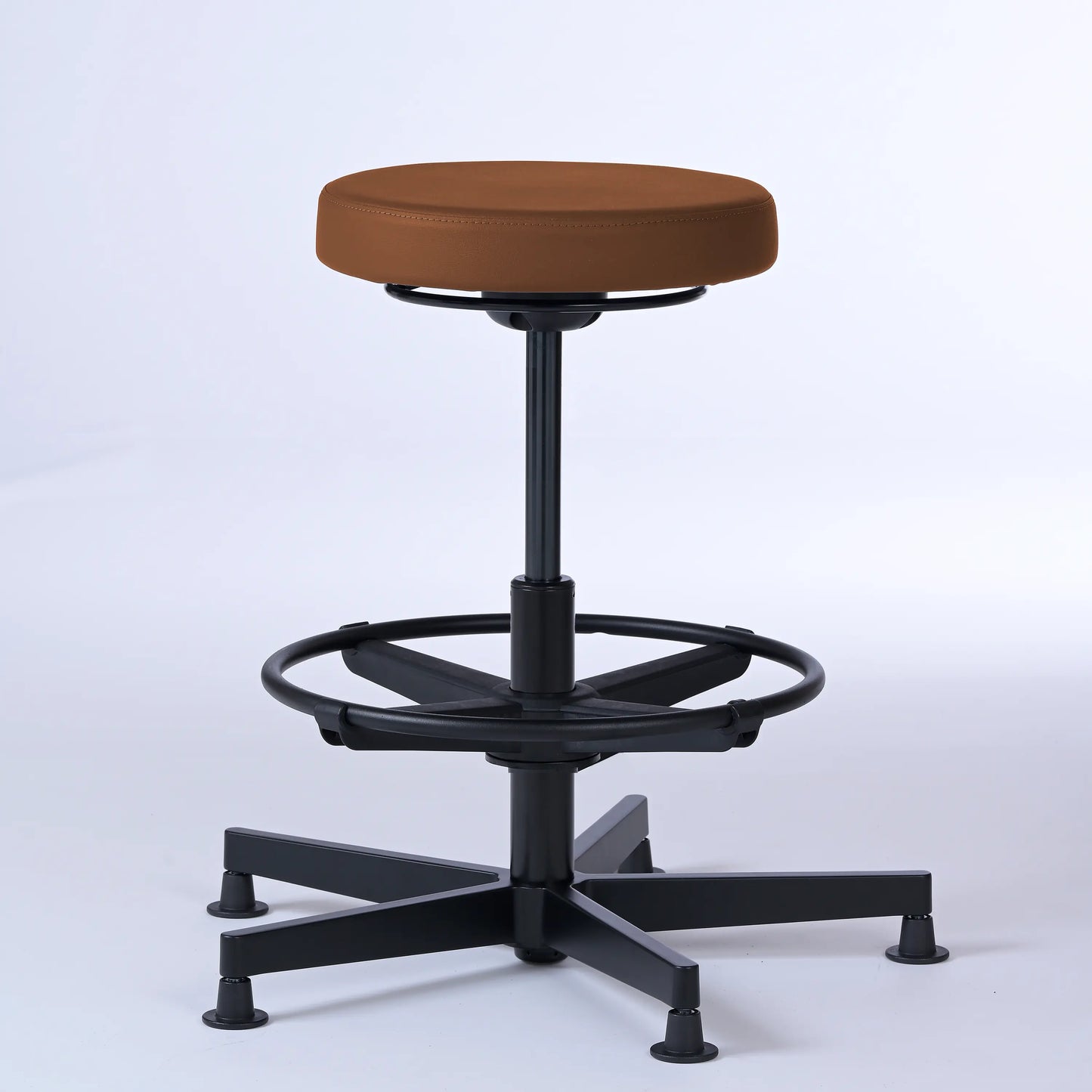 Stehhocker Lantinus – Gestell Aluminium mit Gleitern – ergonomischer Drehhocker - braun (4932) / Große Sitzfläche / Mit Fußstütze - Lacontaire