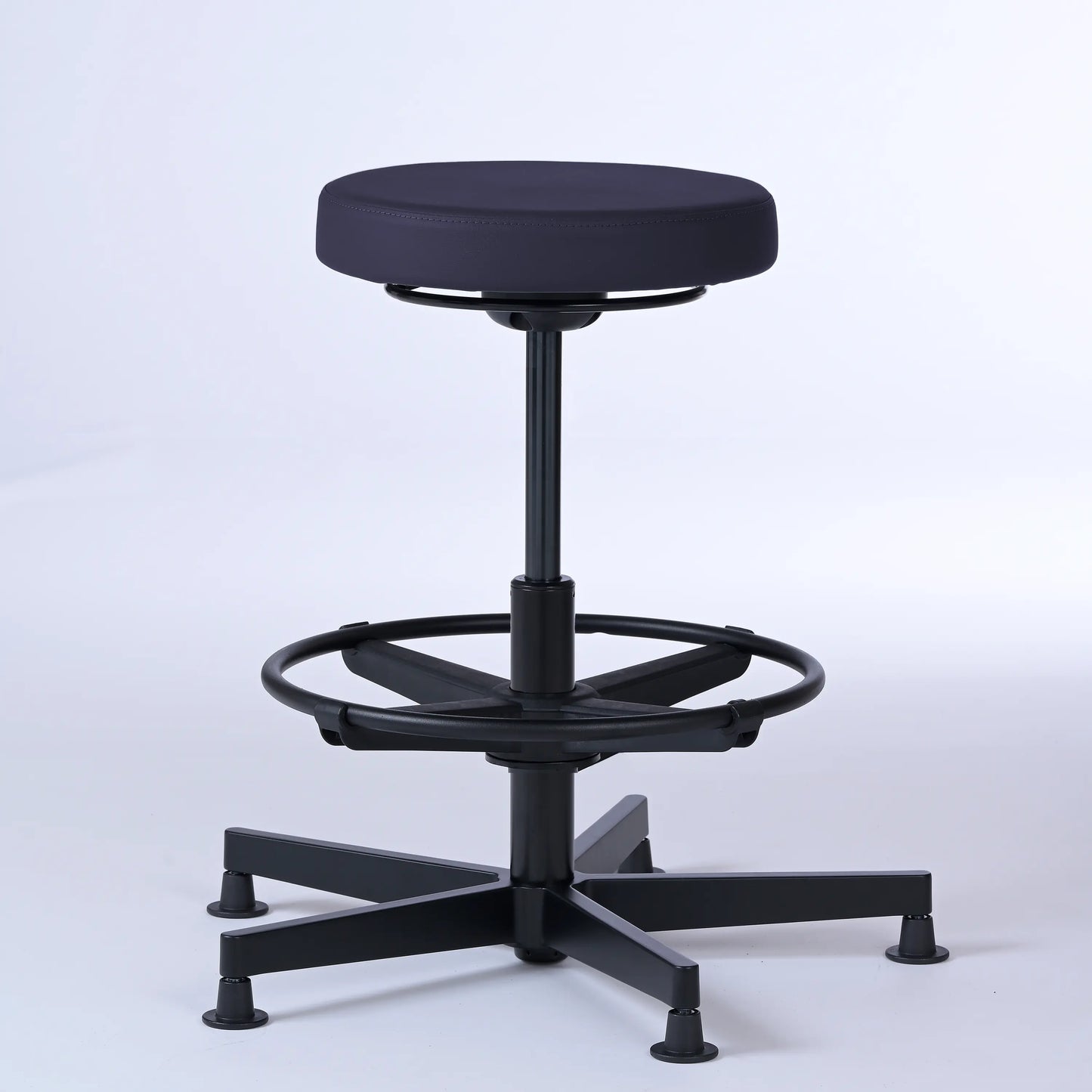Stehhocker Lantinus – Gestell Aluminium mit Gleitern – ergonomischer Drehhocker - dunkelblau (4966) / Große Sitzfläche / Mit Fußstüt - Lacontaire