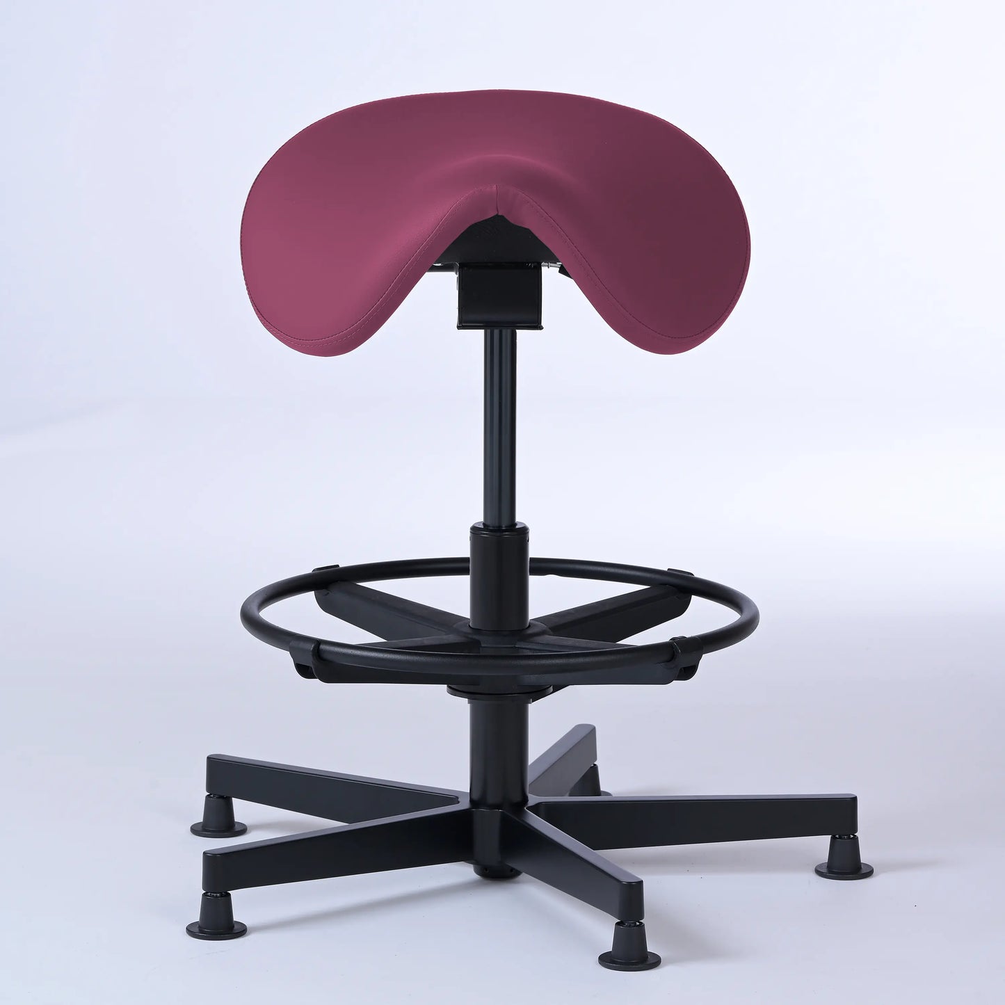 Stehhocker Garwin – Gestell Aluminium mit Gleitern - ergonomischer Sattelhocker - lila (4958) / Mit Fußstütze - Lacontaire