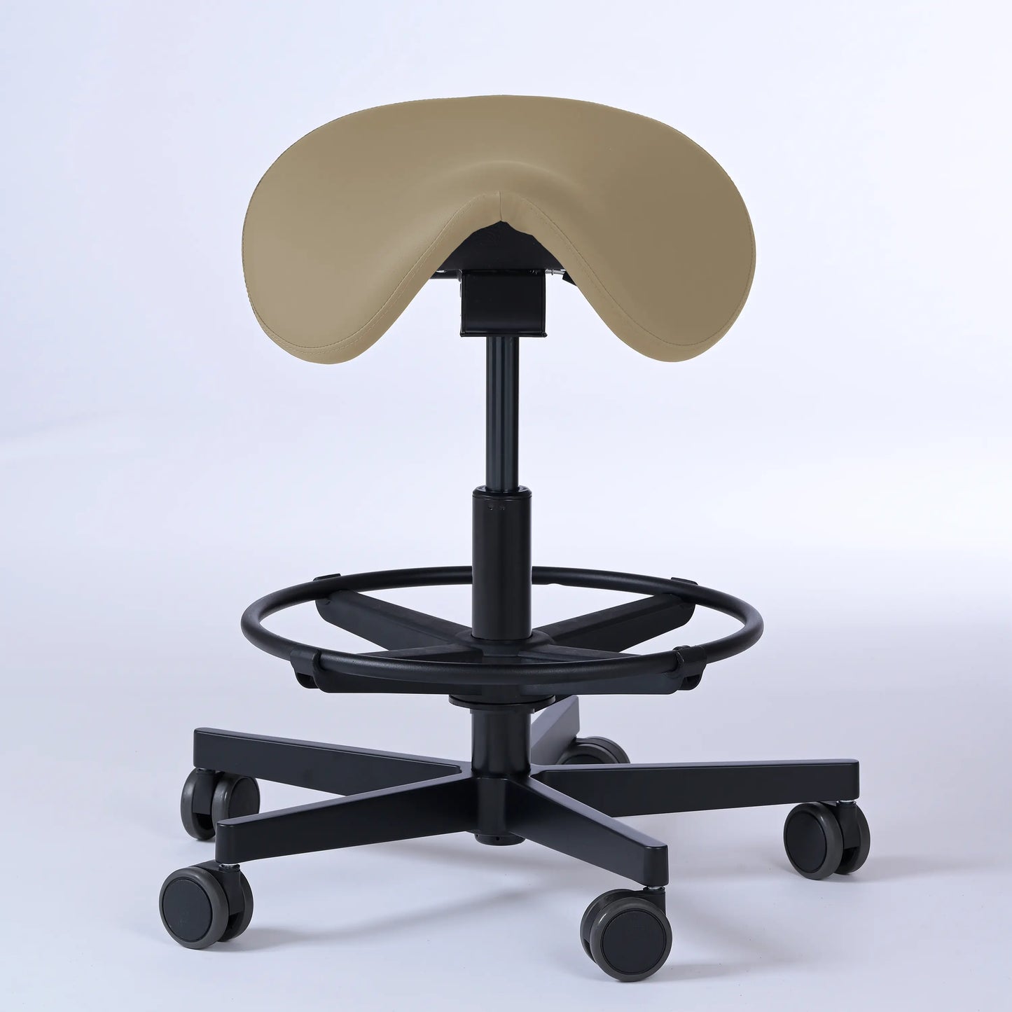 Sattelhocker Garwin – Gestell Aluminium mit Rollen - ergonomischer Sattelstuhl - beige (4911) / Mit Fußstütze - Lacontaire