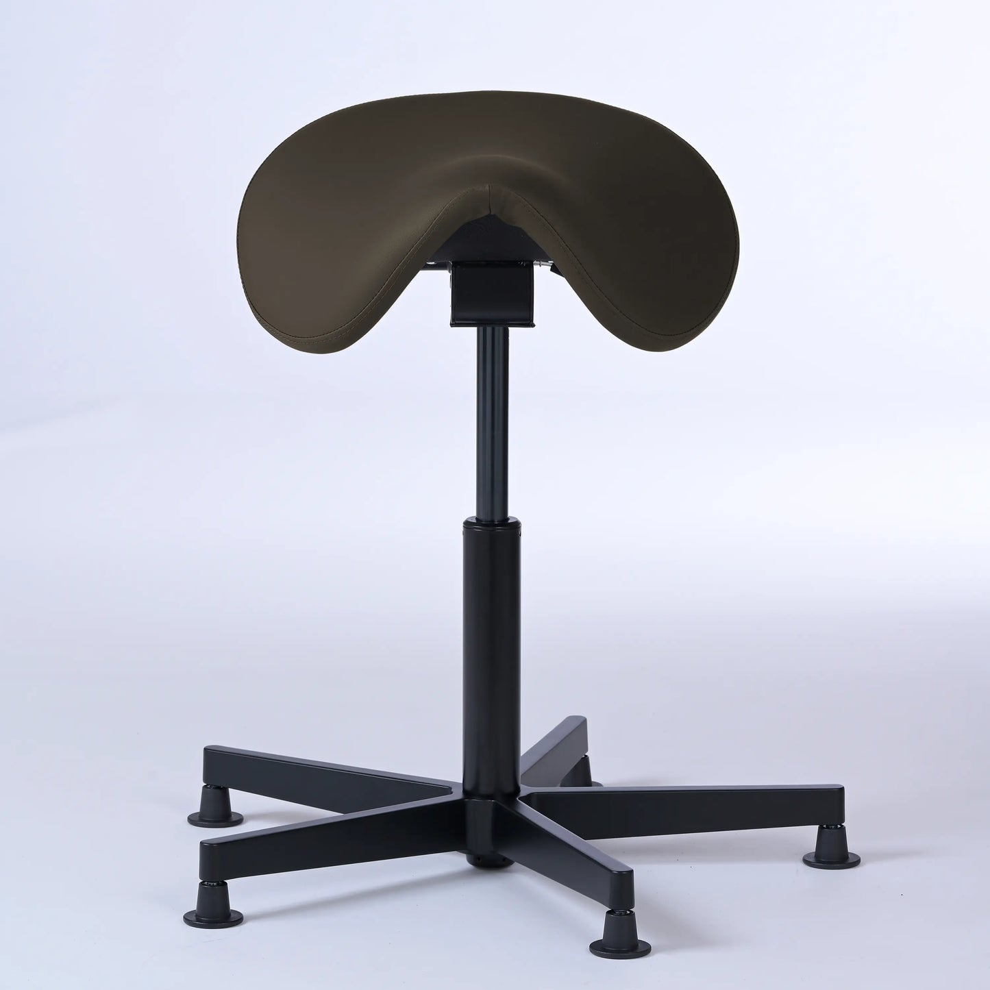 Stehhocker Garwin – Gestell Aluminium mit Gleitern - ergonomischer Sattelhocker - dunkelbraun (4936) / Ohne Fußstütze - Lacontaire