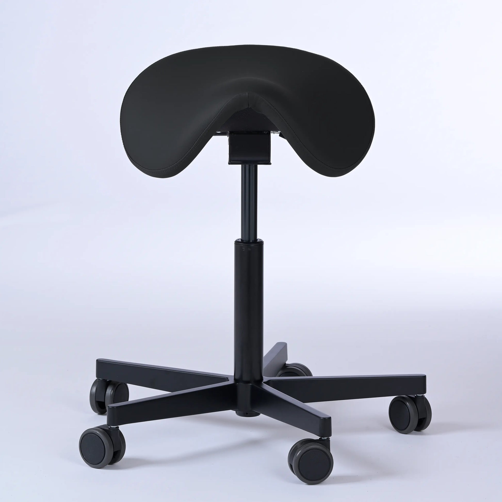 Sattelhocker Garwin – Gestell Aluminium mit Rollen - ergonomischer Sattelstuhl - schwarz (4979) / Ohne Fußstütze - Lacontaire