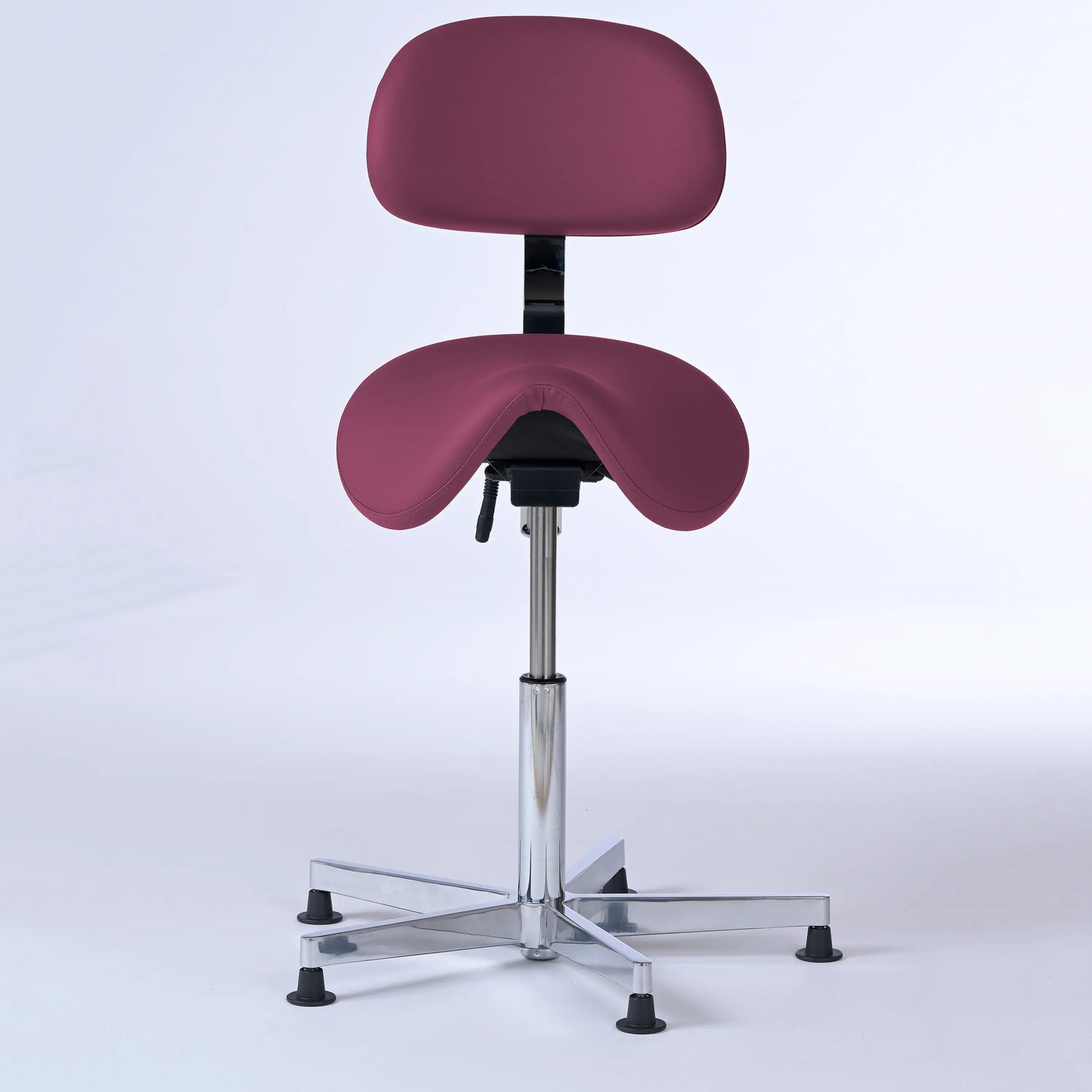 Stehhocker mit Rückenlehne Garwin – Gestell chrom mit Gleitern -  ergonomischer Sattelhocker - lila (4958) / Ohne Fußstütze - Lacontaire