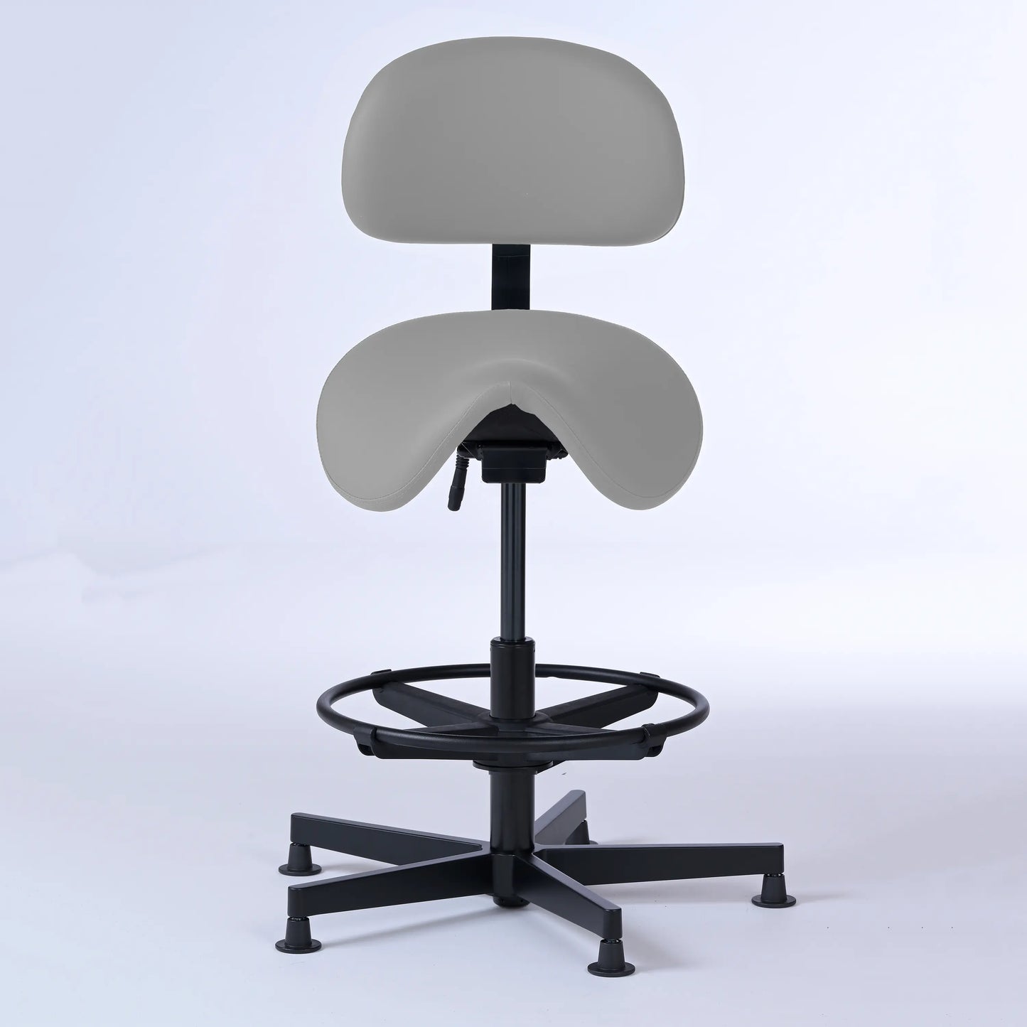 Stehhocker mit Rückenlehne Garwin – Gestell Aluminium mit Gleitern - ergonomischer Sattelhocker - hellgrau (4969) / Mit Fußstütze - Lacontaire