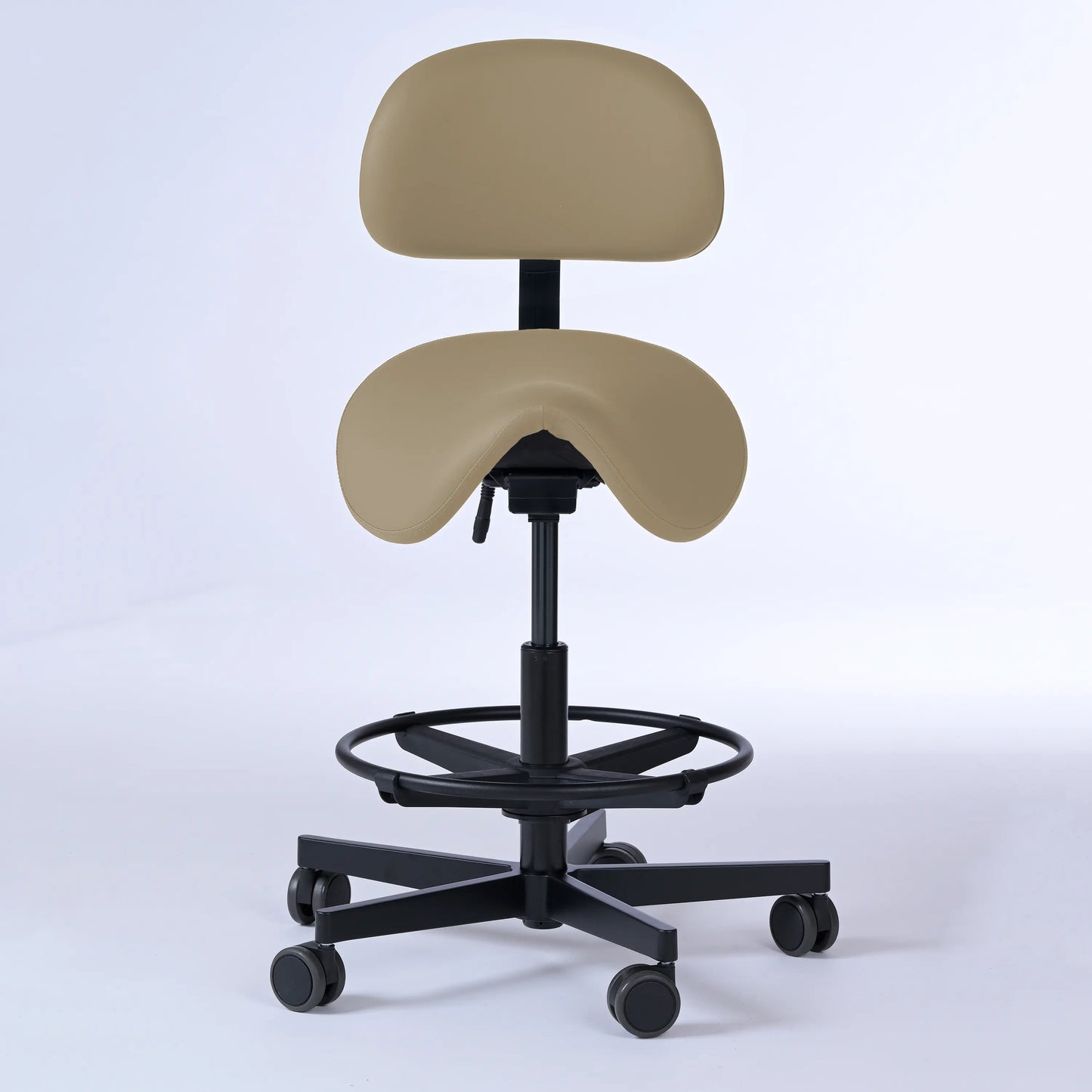 Sattelhocker mit Rückenlehne Garwin – Gestell Aluminium mit Rollen – ergonomischer Sattelstuhl - beige (4911) / Mit Fußstütze -Lacontaire