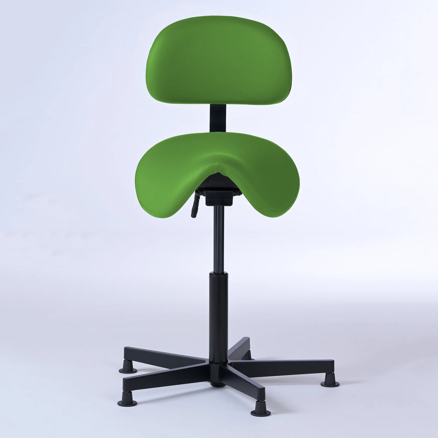 Stehhocker mit Rückenlehne Garwin – Gestell Aluminium mit Gleitern - ergonomischer Sattelhocker - grün (4941) / Ohne Fußstütze - Lacontaire