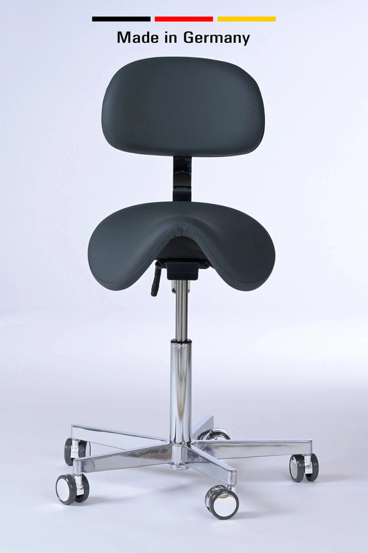 Sattelhocker mit Rückenlehne Garwin – Gestell chrom mit Rollen – ergonomischer Sattelstuhl - Made in Germany - Lacontaire