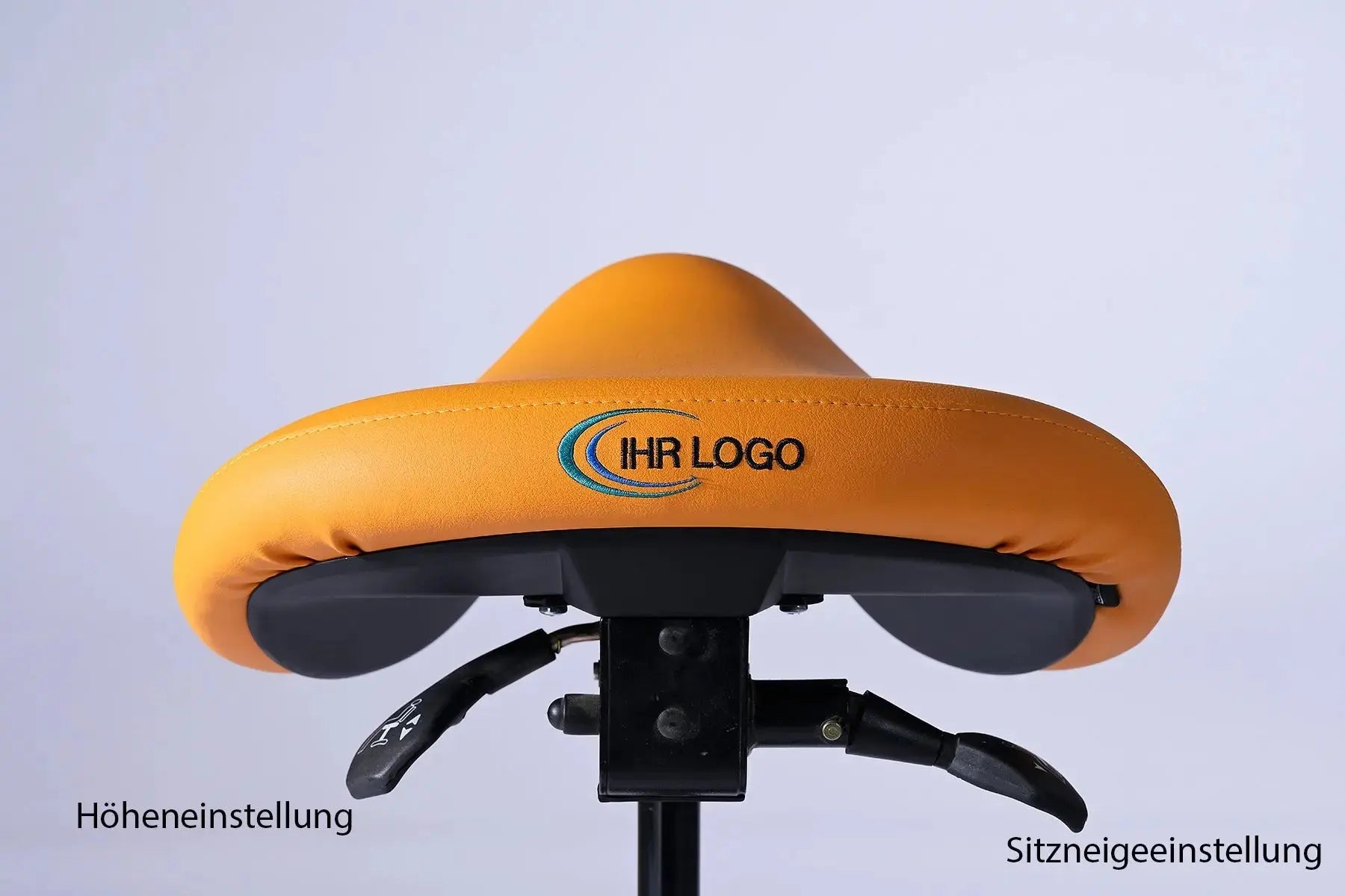 Bestickung Sattelhocker - orange  - Lacontaire